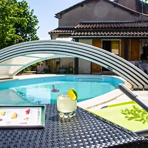  Séjour chez l'habitant La Petite Pierrette France